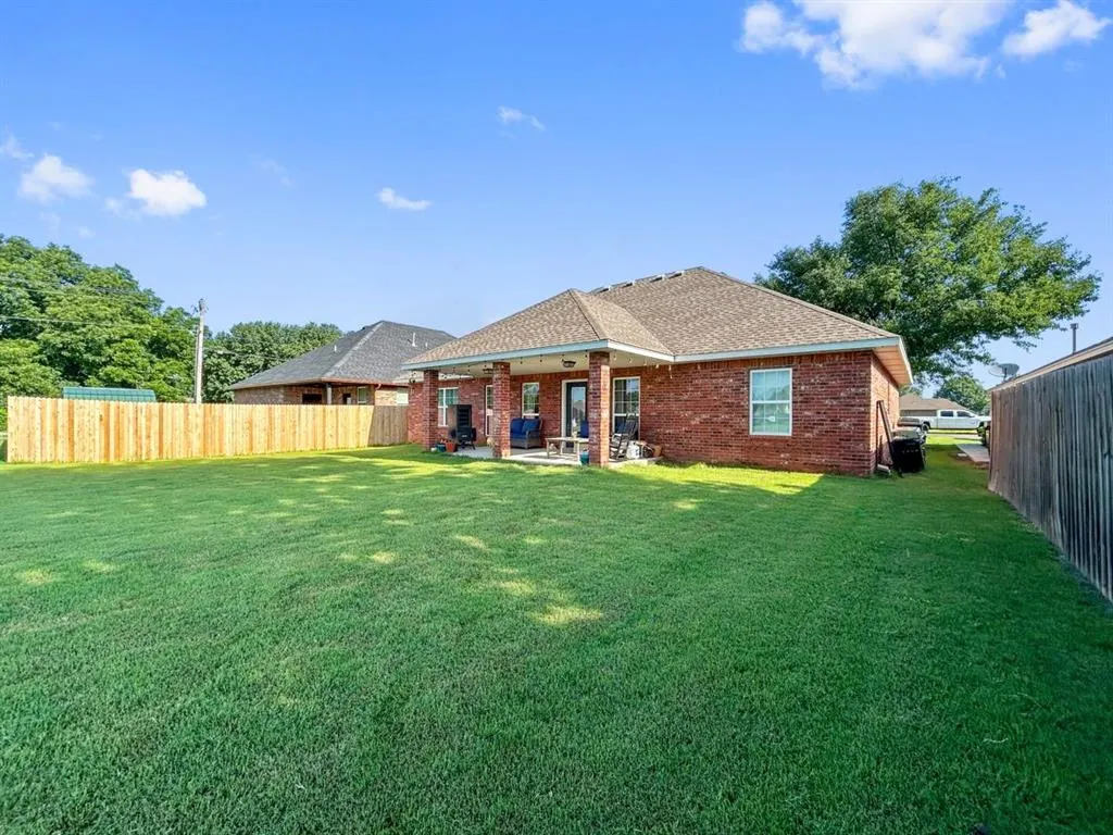 Photo 29 — 702 E Johnson Street, Lexington, OK 73051