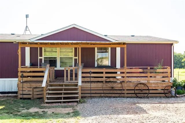 Photo 4 — 10076 Cottonwood Farms, Coyle, OK 73027