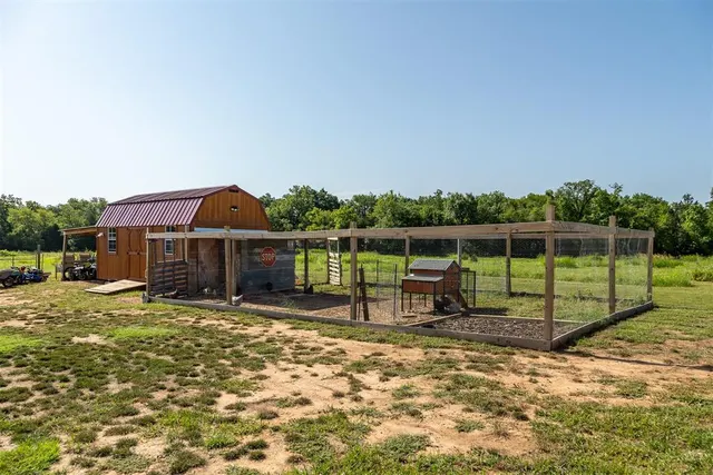 Photo 5 — 10076 Cottonwood Farms, Coyle, OK 73027