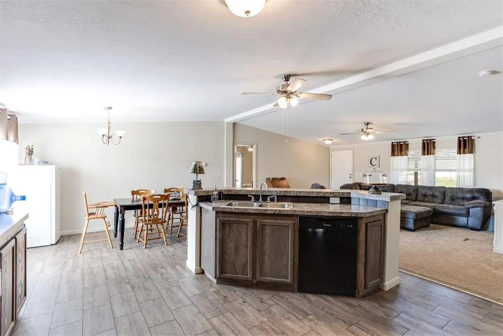 Photo 14 — 10076 Cottonwood Farms, Coyle, OK 73027