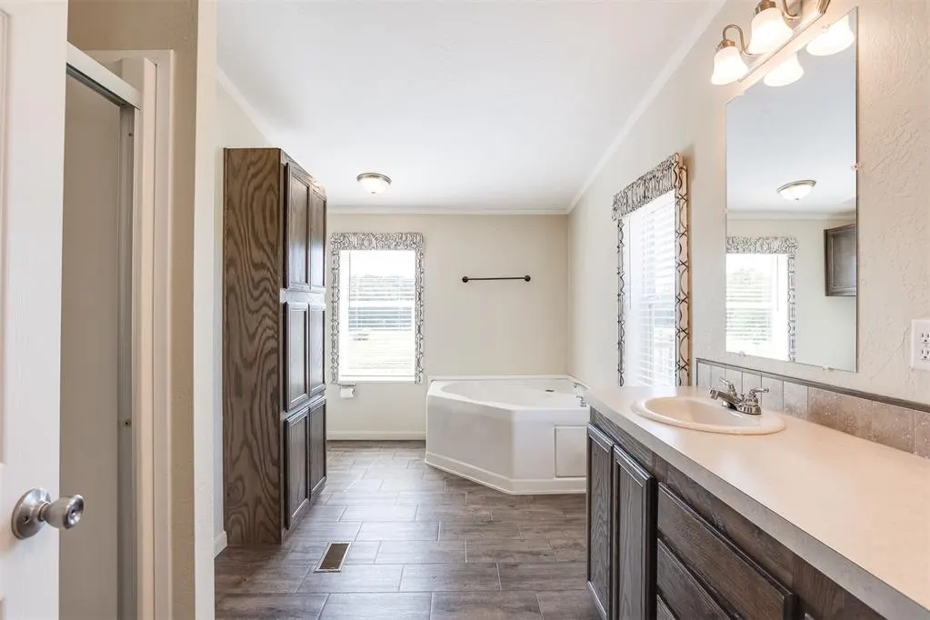 Photo 19 — 10076 Cottonwood Farms, Coyle, OK 73027