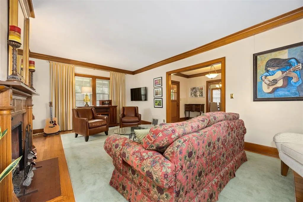 Photo 9 — 627 NE 15th Street, Oklahoma City, OK 73104