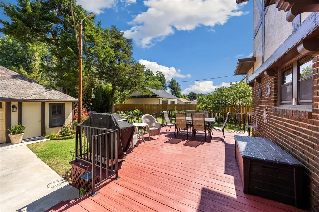Photo 38 — 627 NE 15th Street, Oklahoma City, OK 73104