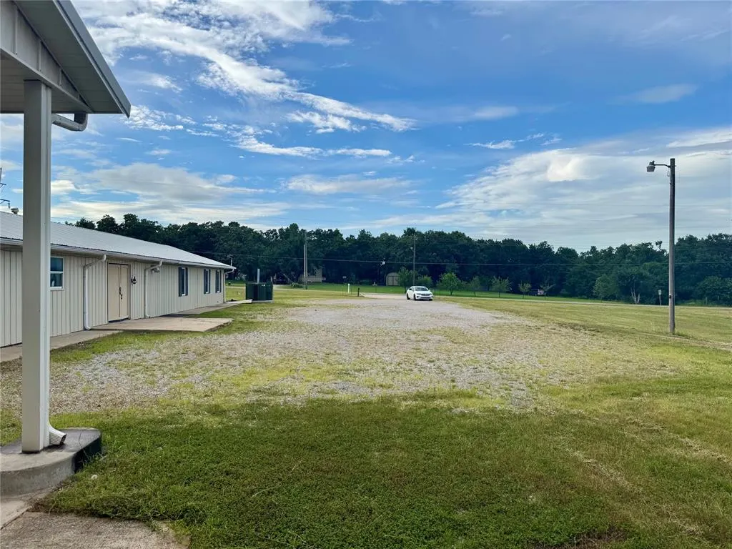 Photo 10 — 29551 SE 29th Street, McLoud, OK 74851