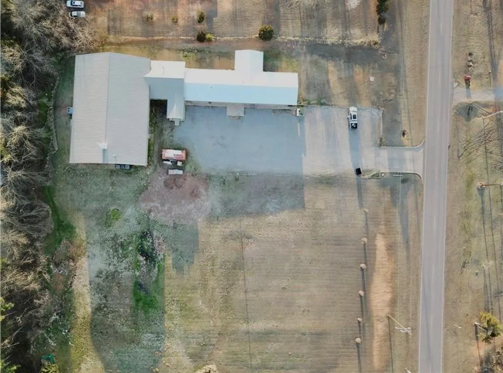Photo 22 — 29551 SE 29th Street, McLoud, OK 74851