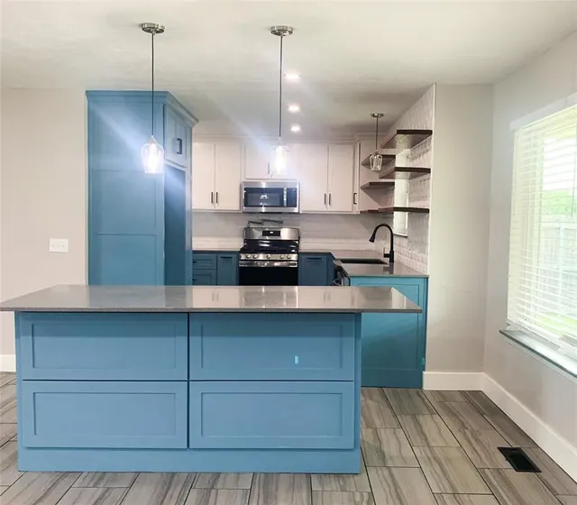 Photo 7 — 7008 N Comanche Avenue, Oklahoma City, OK 73132