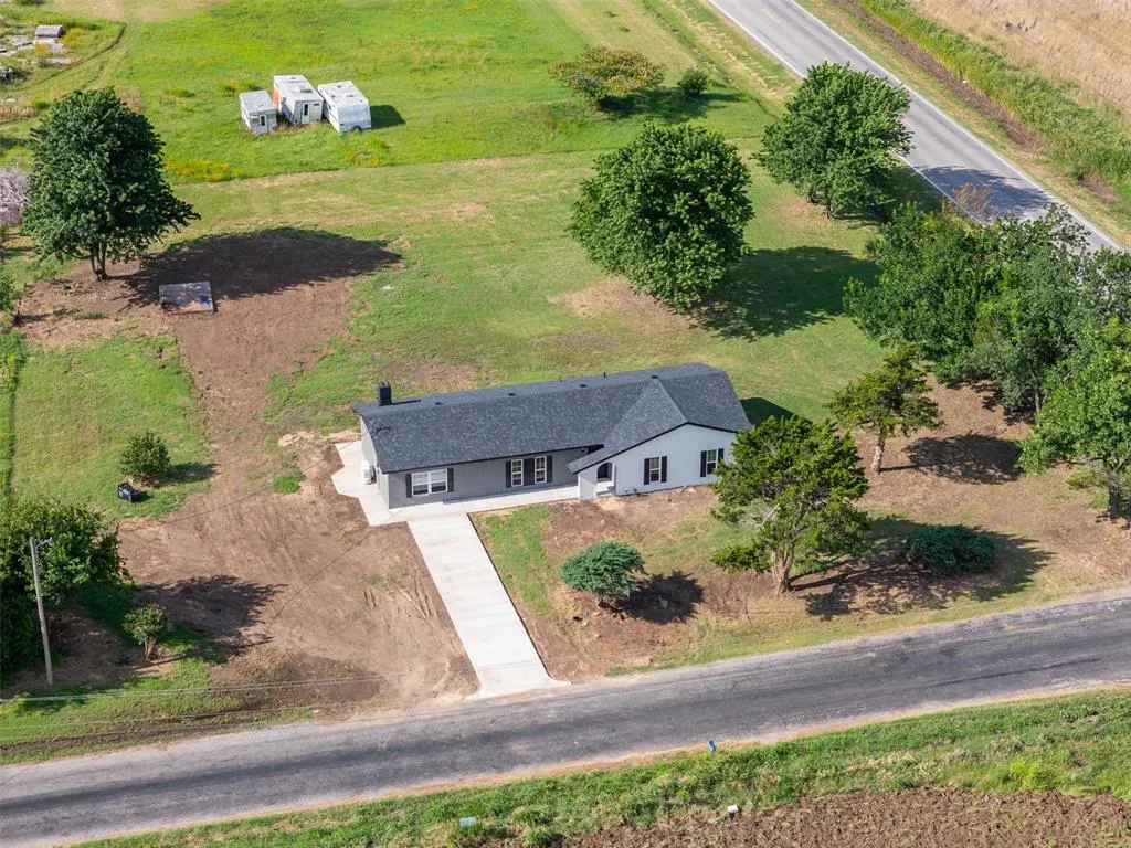 Front exterior — 1303 County Road 1300, Chickasha, OK 73018