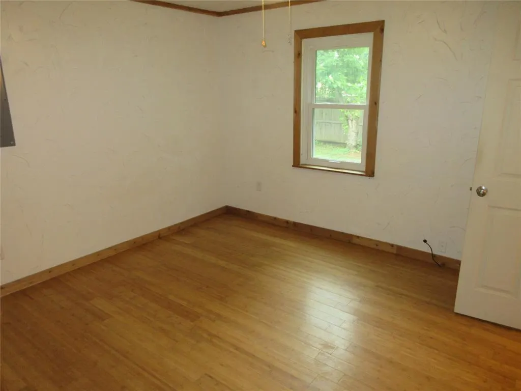 Photo 14 — 404 S 6th Street, Tecumseh, OK 74873