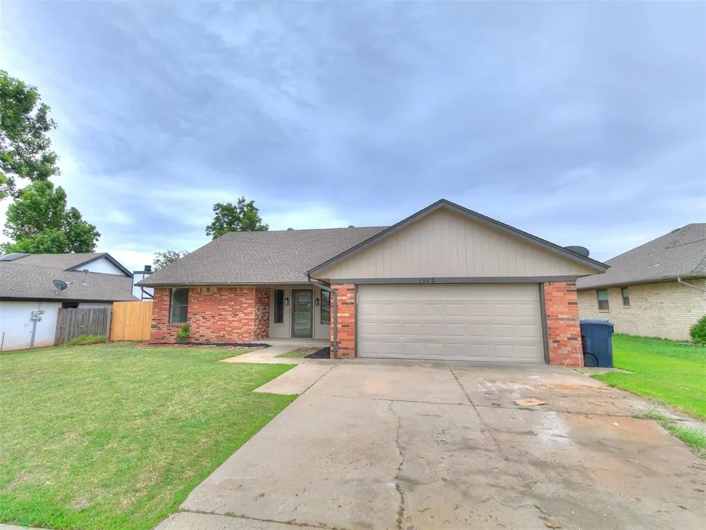 Photo 3 — 1312 Hill Cross Court, Oklahoma City, OK 73159