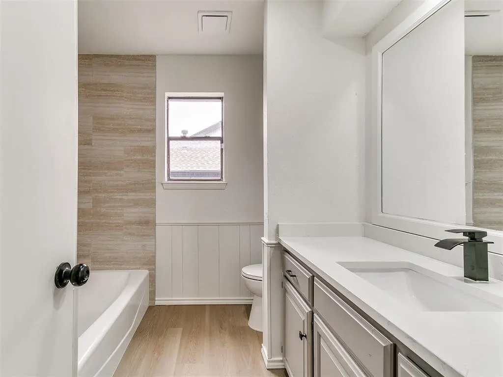 Photo 10 — 1312 Hill Cross Court, Oklahoma City, OK 73159