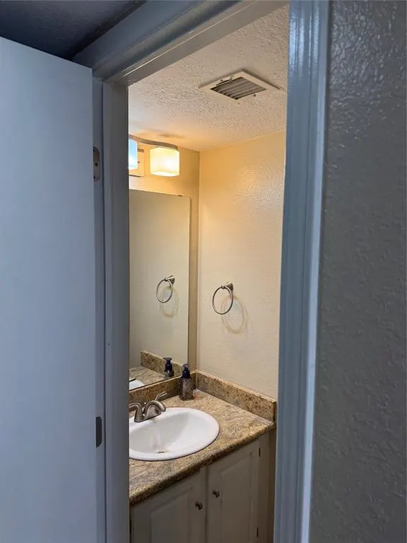 Photo 14 — 14321 N Pennsylvania Avenue 19E, Oklahoma City, OK 73134