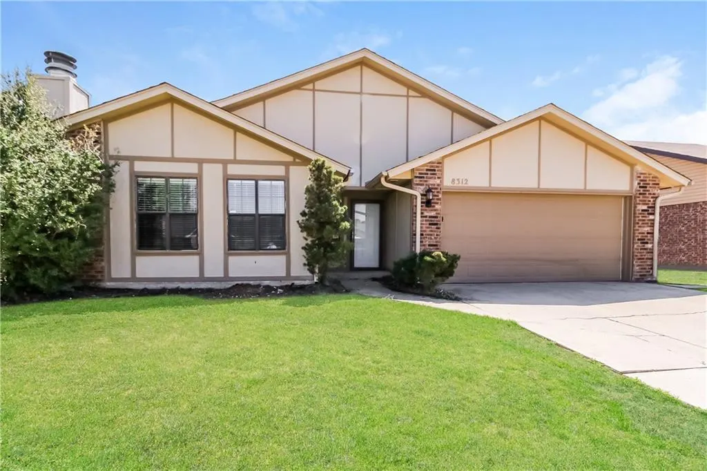 Photo 2 — 8312 NW 109th Terrace, Oklahoma City, OK 73162