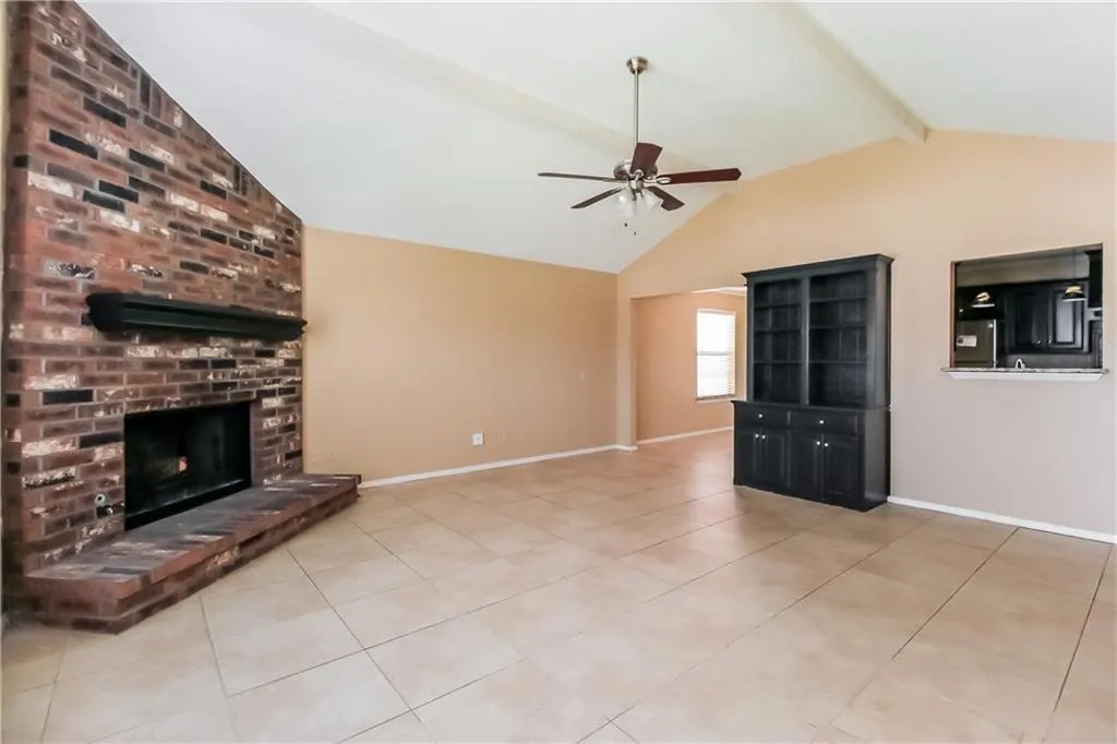 Photo 4 — 8312 NW 109th Terrace, Oklahoma City, OK 73162