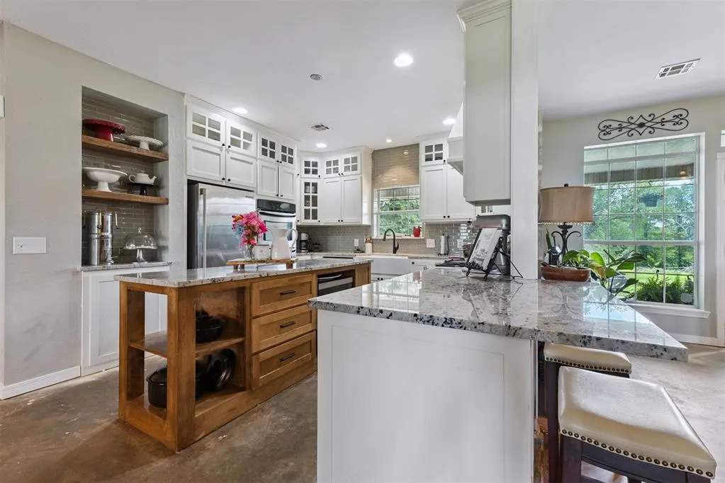 Photo 11 — 105940 Payne Lane, Meeker, OK 74855