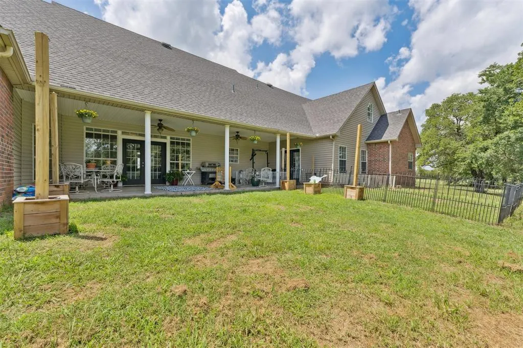 Photo 40 — 105940 Payne Lane, Meeker, OK 74855