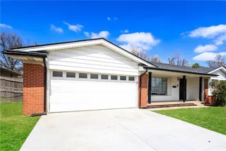 Sold home at 3417 NW 41st Street