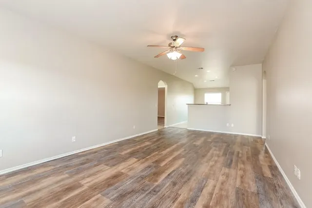 Photo 3 — 2110 Bradford Ln, Newcastle, OK 73065