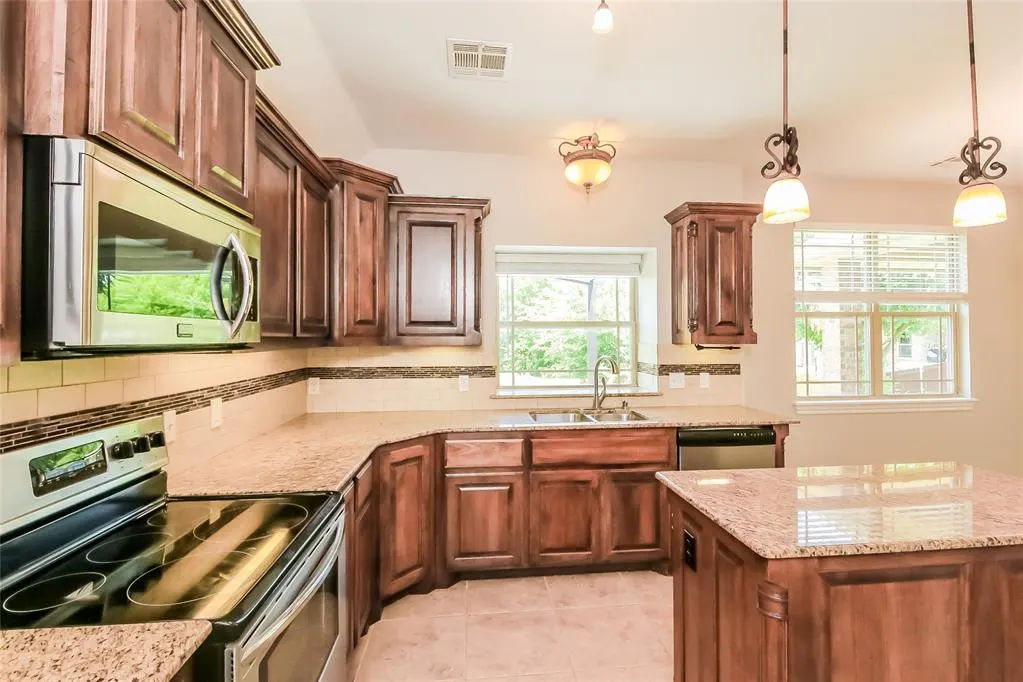 Photo 6 — 4109 SE 89th Terrace, Oklahoma City, OK 73135