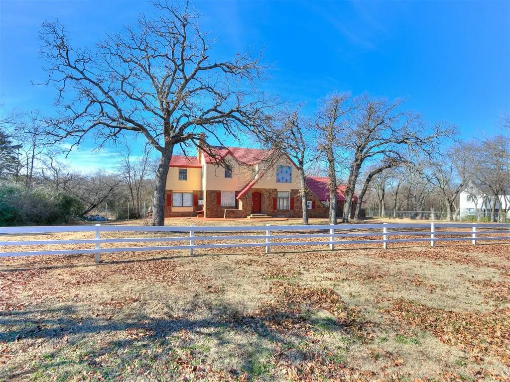 Photo 8 — 16 OAKWOOD Drive, Forest Park, OK 73121