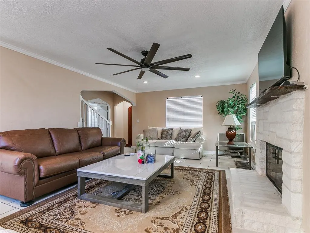 Photo 19 — 16 OAKWOOD Drive, Forest Park, OK 73121