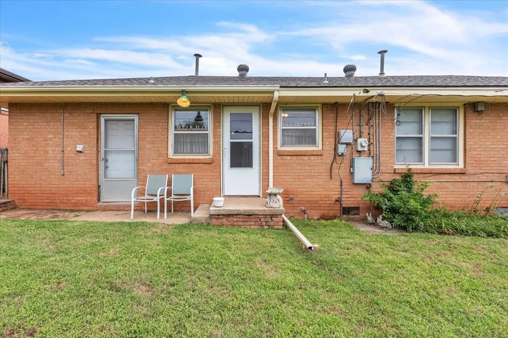 Photo 23 — 422 NW 47th Street, Oklahoma City, OK 73118
