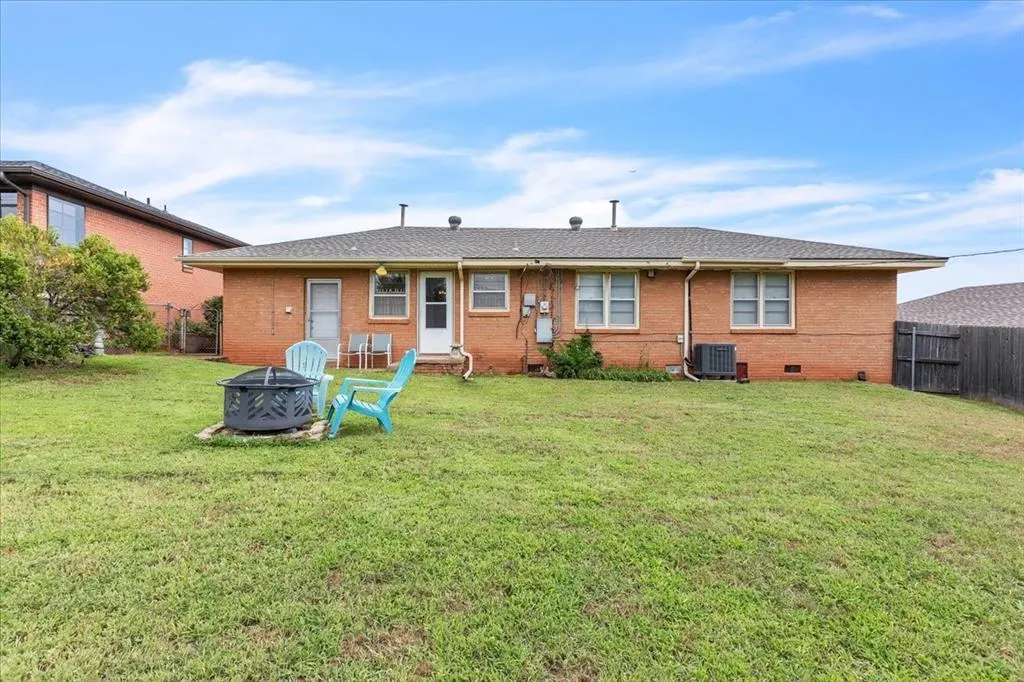 Photo 24 — 422 NW 47th Street, Oklahoma City, OK 73118