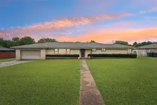 Sold home at 2809 NE 25th Street