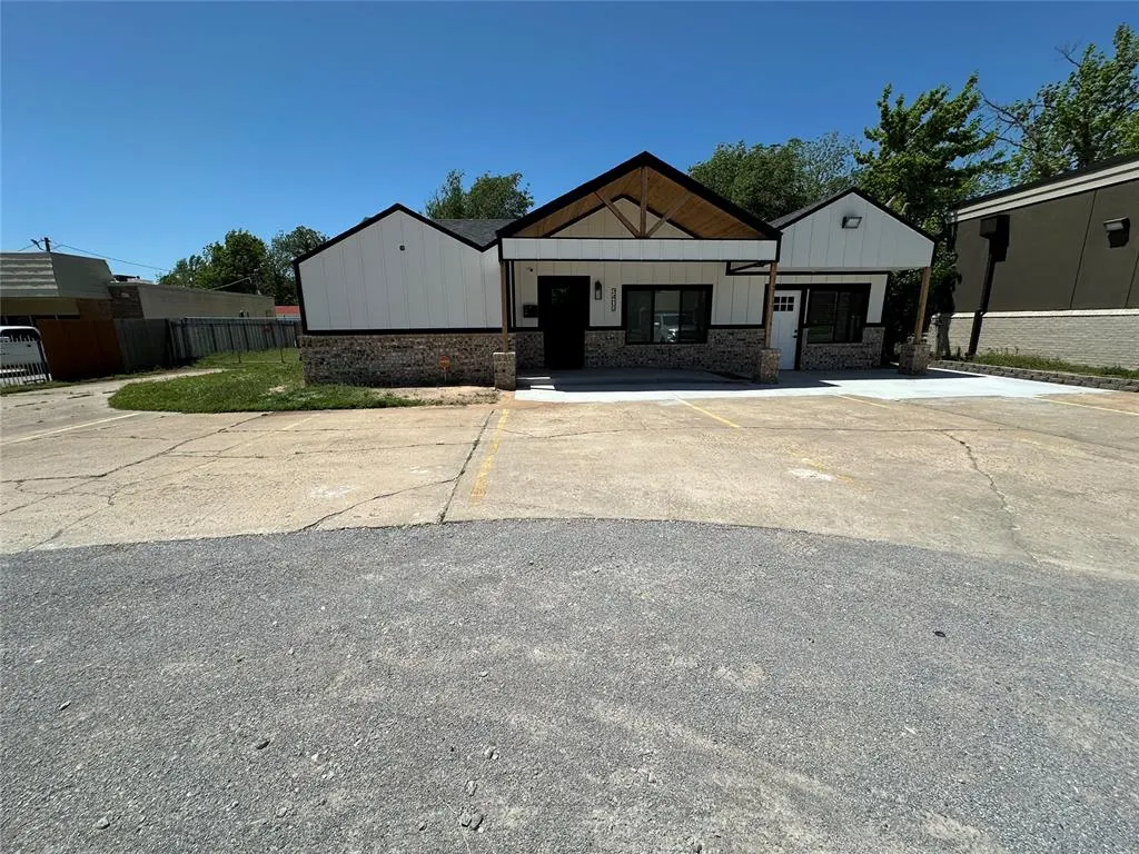 Photo 19 — 3409 N Rockwell Avenue, Bethany, OK 73008