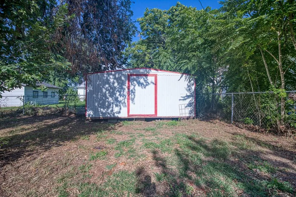Photo 21 — 704 N Prouty Avenue, Watonga, OK 73772