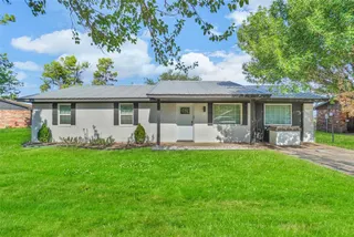 Sold home at 103 Western Sunset Trail