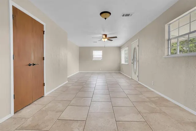 Photo 7 — 505 NW 5th Street, Tipton, OK 73570