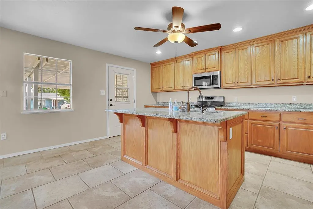 Photo 12 — 505 NW 5th Street, Tipton, OK 73570