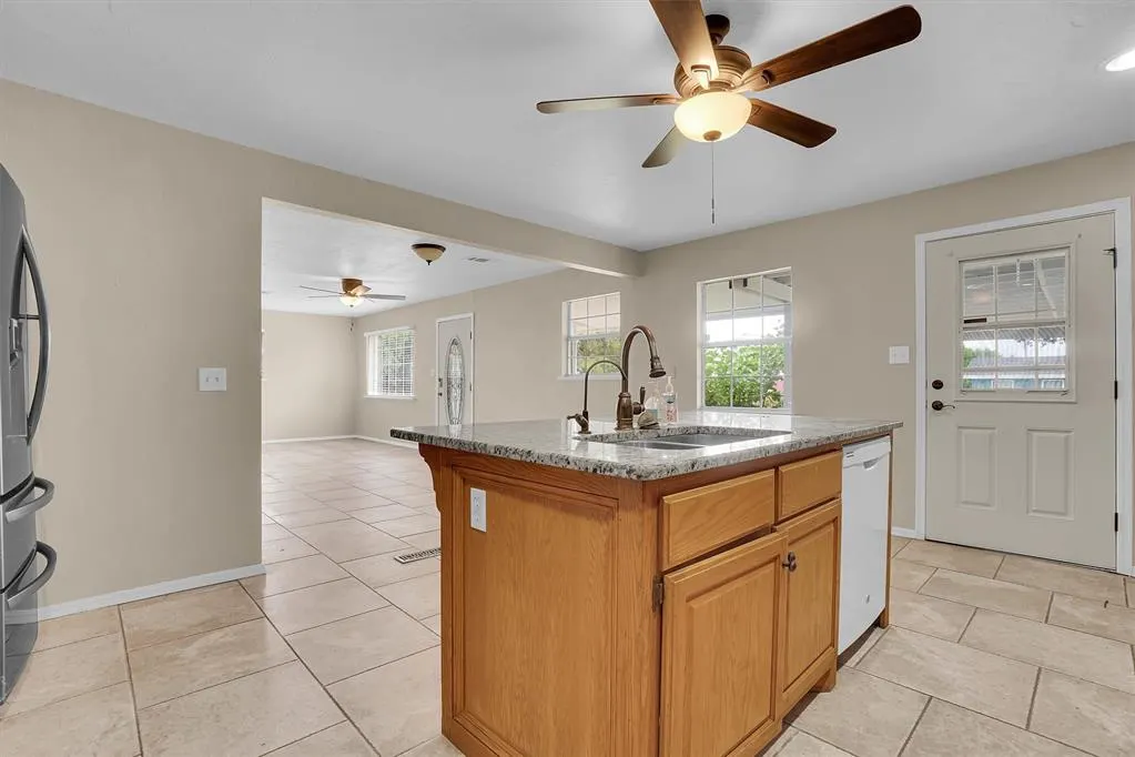 Photo 13 — 505 NW 5th Street, Tipton, OK 73570