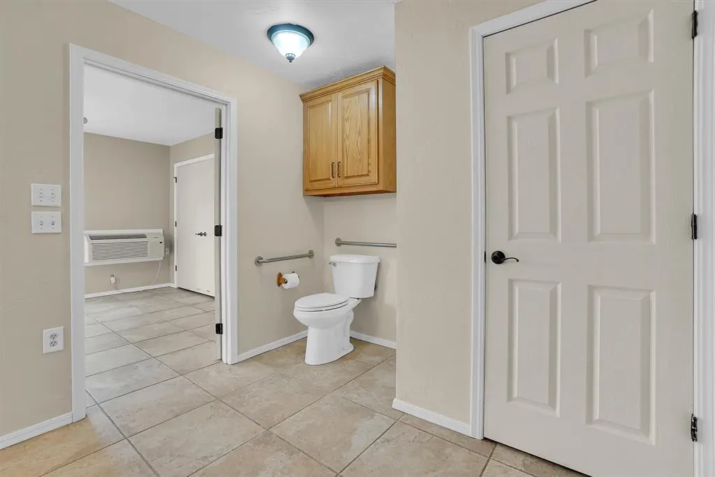 Photo 23 — 505 NW 5th Street, Tipton, OK 73570