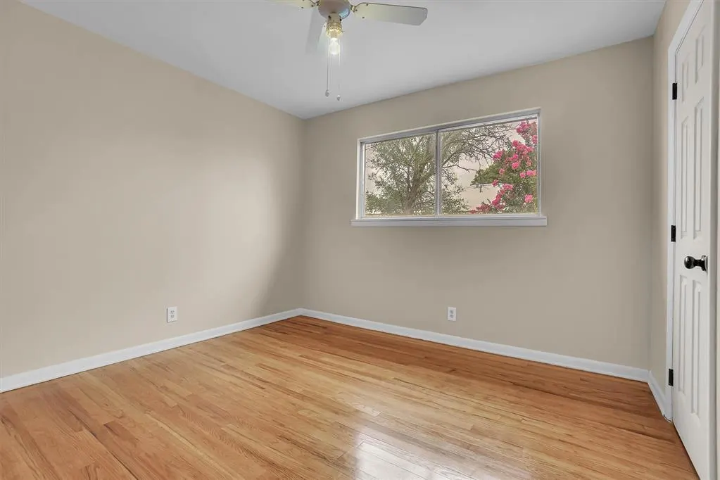Photo 33 — 505 NW 5th Street, Tipton, OK 73570