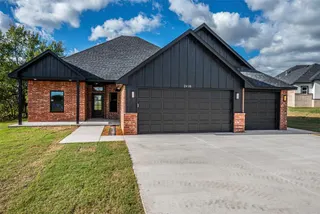 Sold home at 2430 Raven Circle