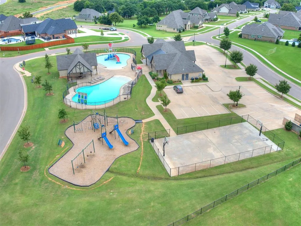 Photo 38 — 3008 Almond Avenue, Arcadia, OK 73007