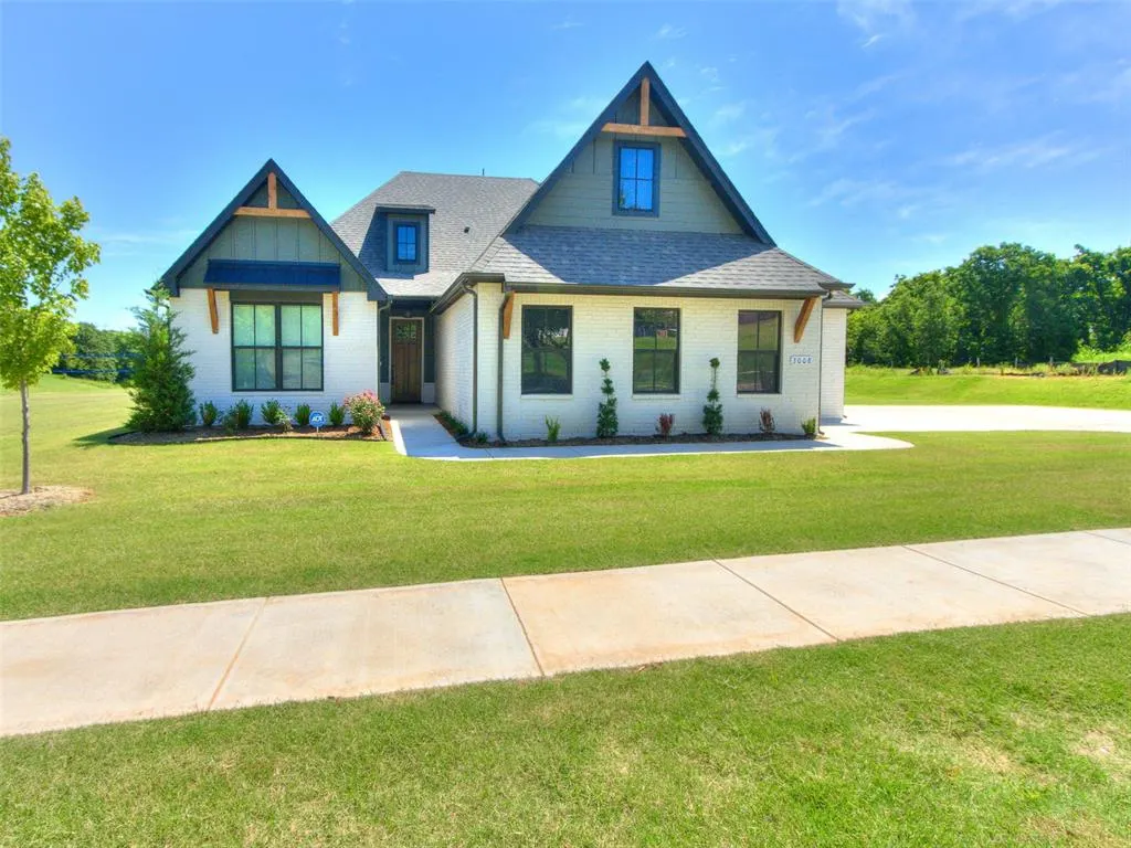 Front exterior — 3008 Almond Avenue, Arcadia, OK 73007