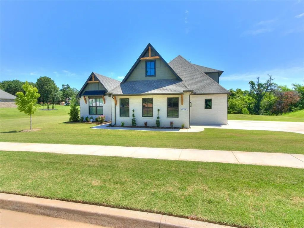 Photo 2 — 3008 Almond Avenue, Arcadia, OK 73007