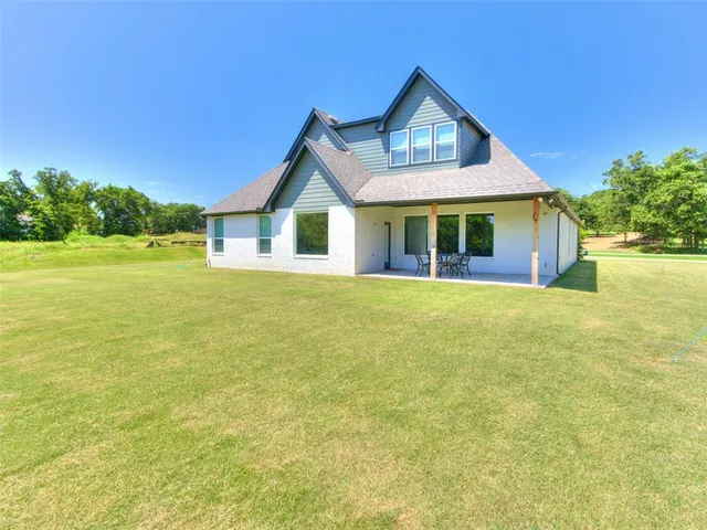Photo 3 — 3008 Almond Avenue, Arcadia, OK 73007
