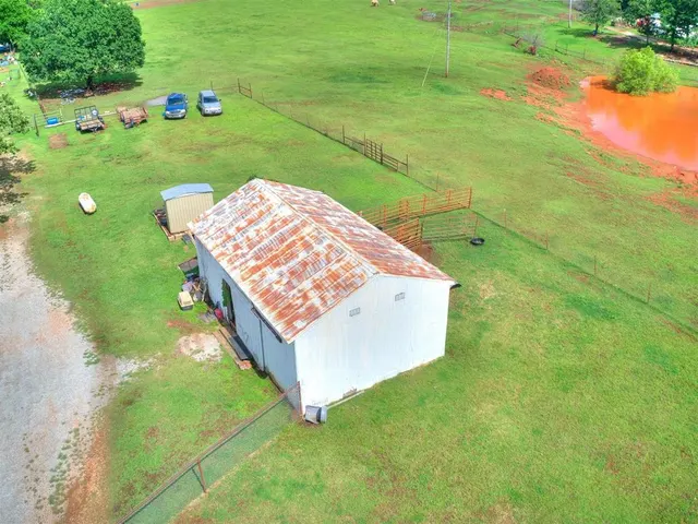 Photo 3 — 37209 Patterson Road, Wanette, OK 74878