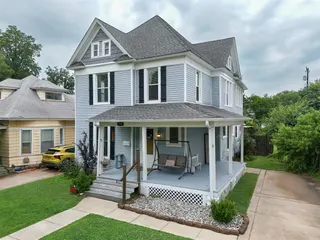 Sold home at 709 N Park Avenue