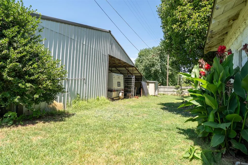 Photo 27 — 511 N Oak Street, Pauls Valley, OK 73075