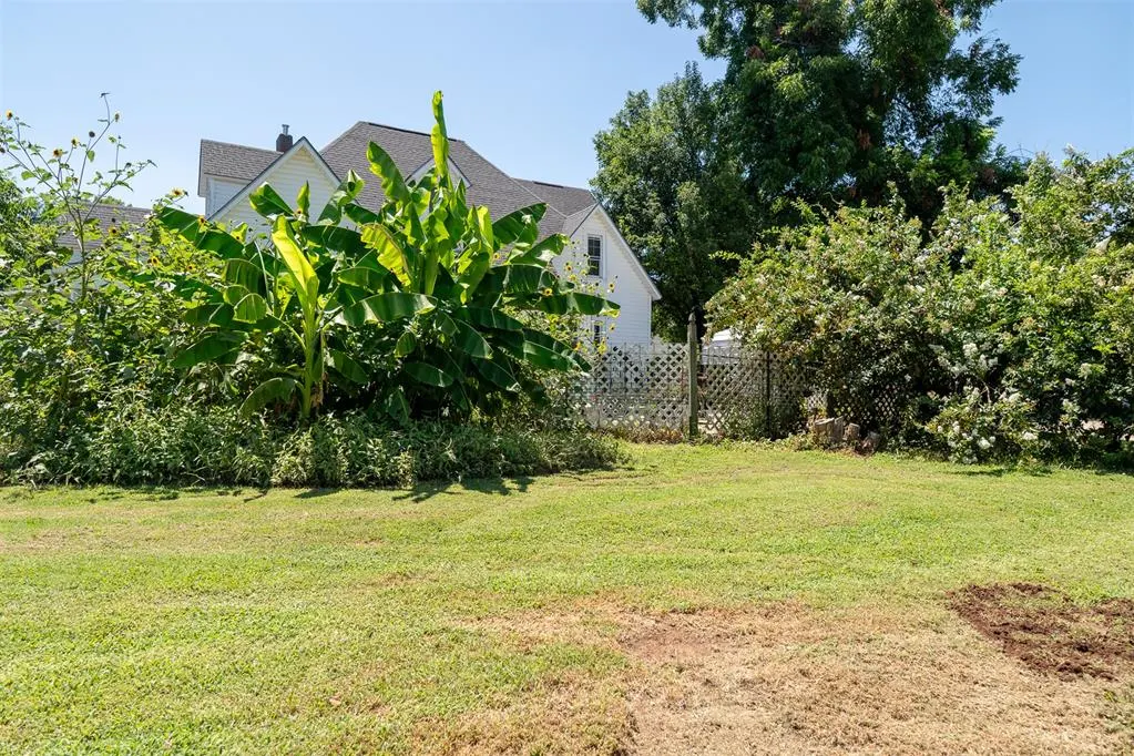 Photo 38 — 511 N Oak Street, Pauls Valley, OK 73075