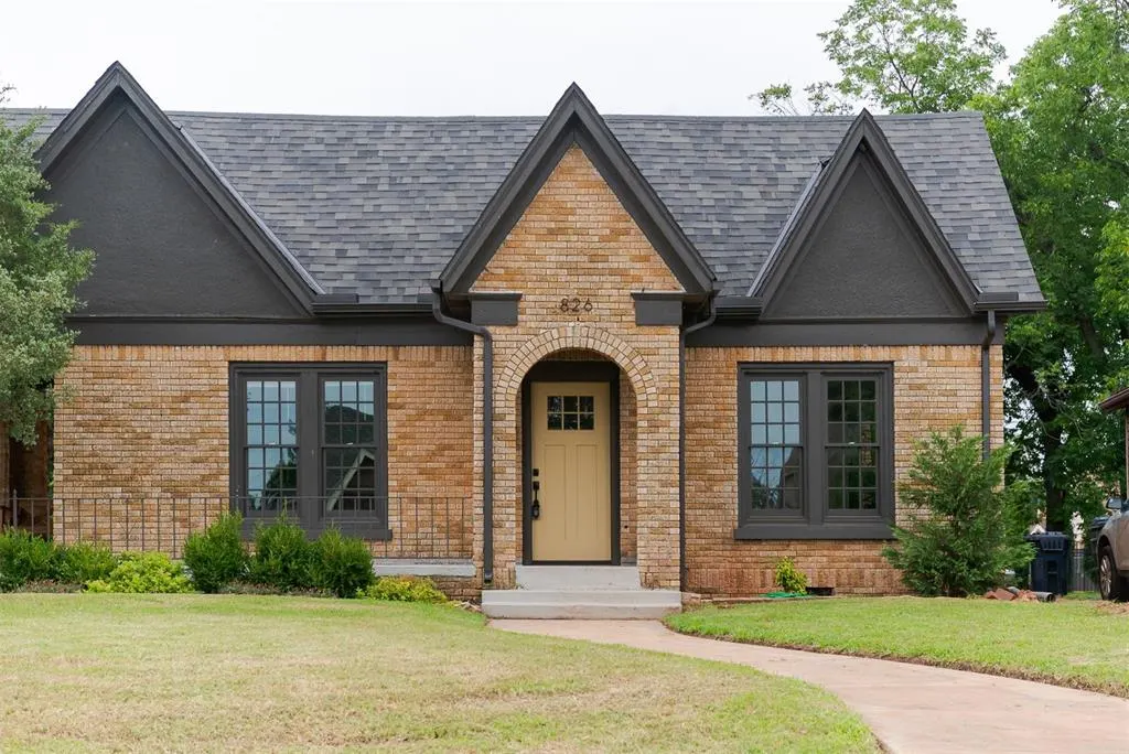 Photo 5 — 826 NE 18th Street, Oklahoma City, OK 73105