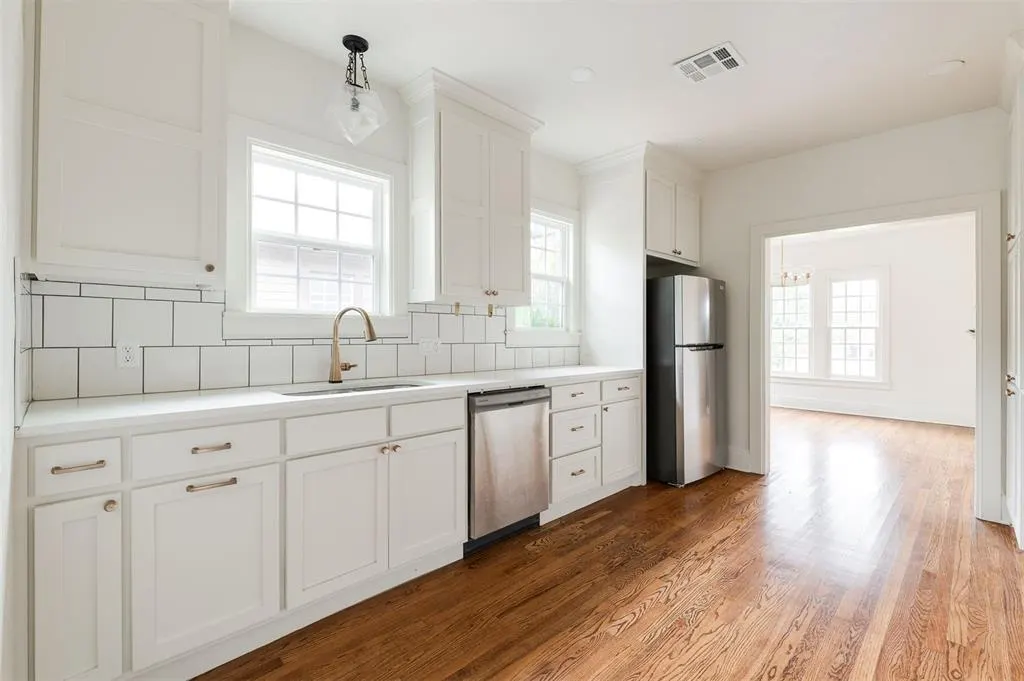 Photo 21 — 826 NE 18th Street, Oklahoma City, OK 73105