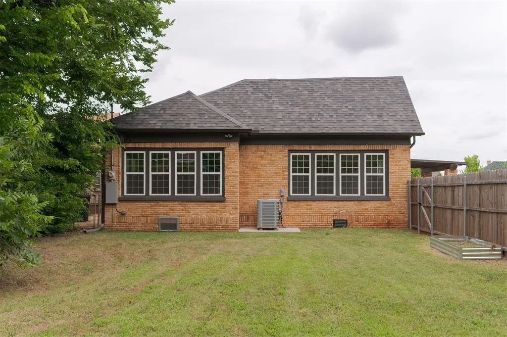 Photo 42 — 826 NE 18th Street, Oklahoma City, OK 73105