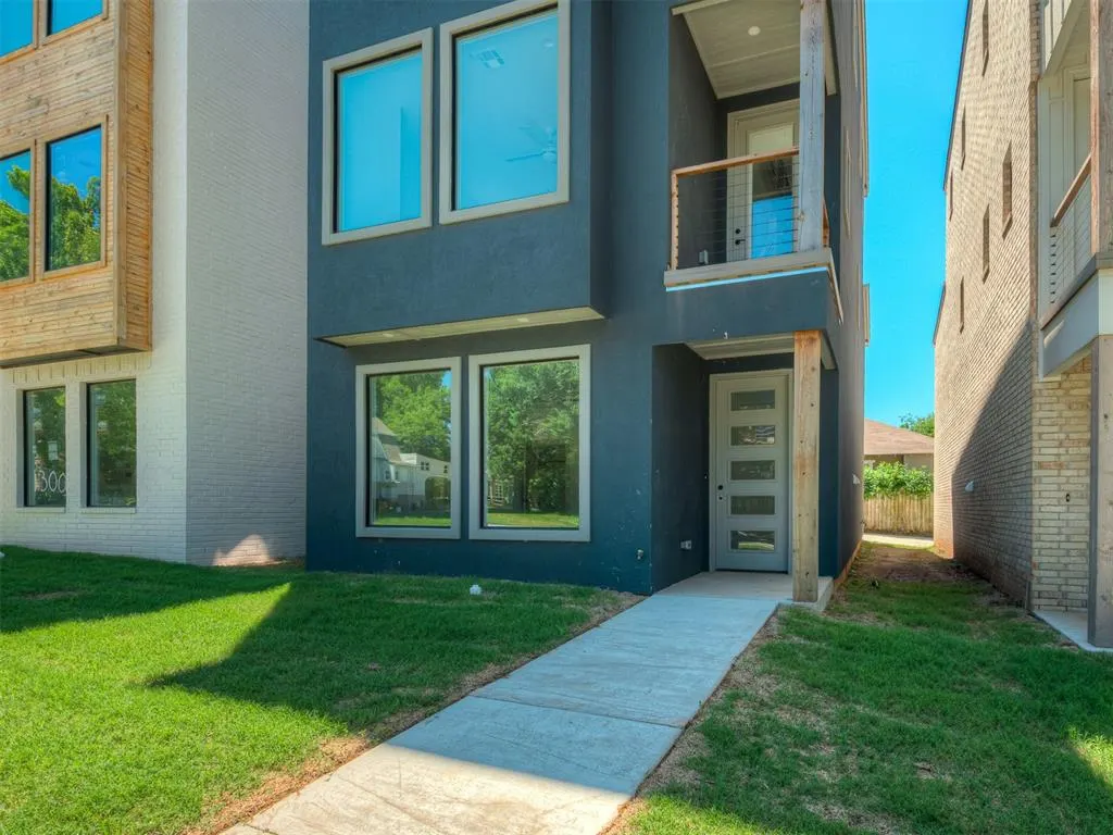 Photo 3 — 1302 NW 11th Street, Oklahoma City, OK 73106