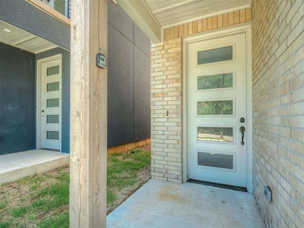 Photo 8 — 1304 NW 11th Street, Oklahoma City, OK 73106