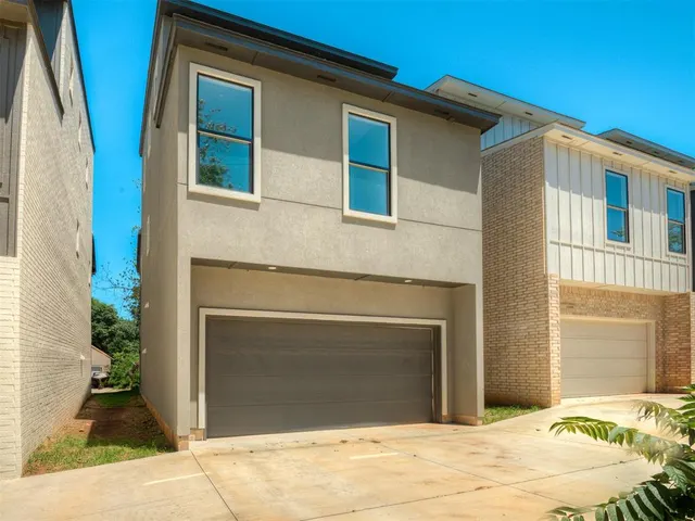 Photo 8 — 1306 NW 11th Street, Oklahoma City, OK 73106